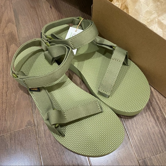 Teva Midform Universal Sandals - Picture 6 of 9